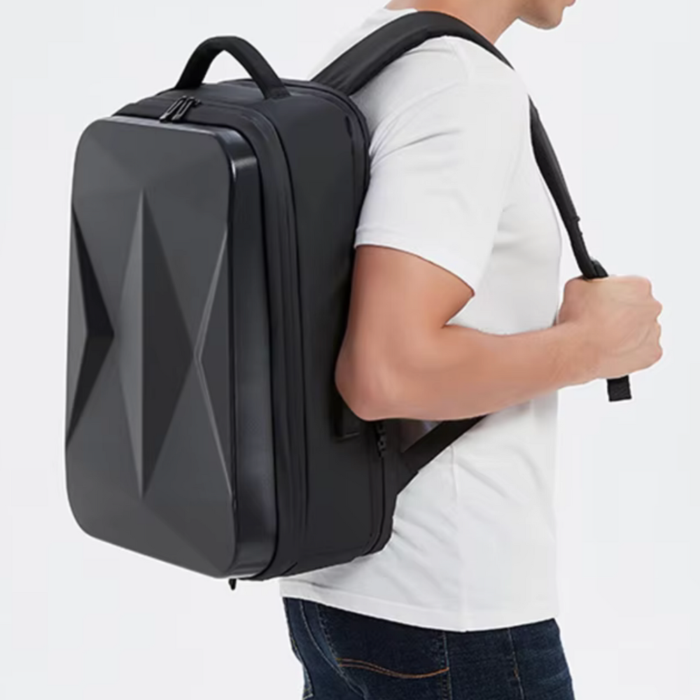 Sac à dos de voyage étanche - double compartiment - coque rigide - avec prise rechargement smartphone - Kier